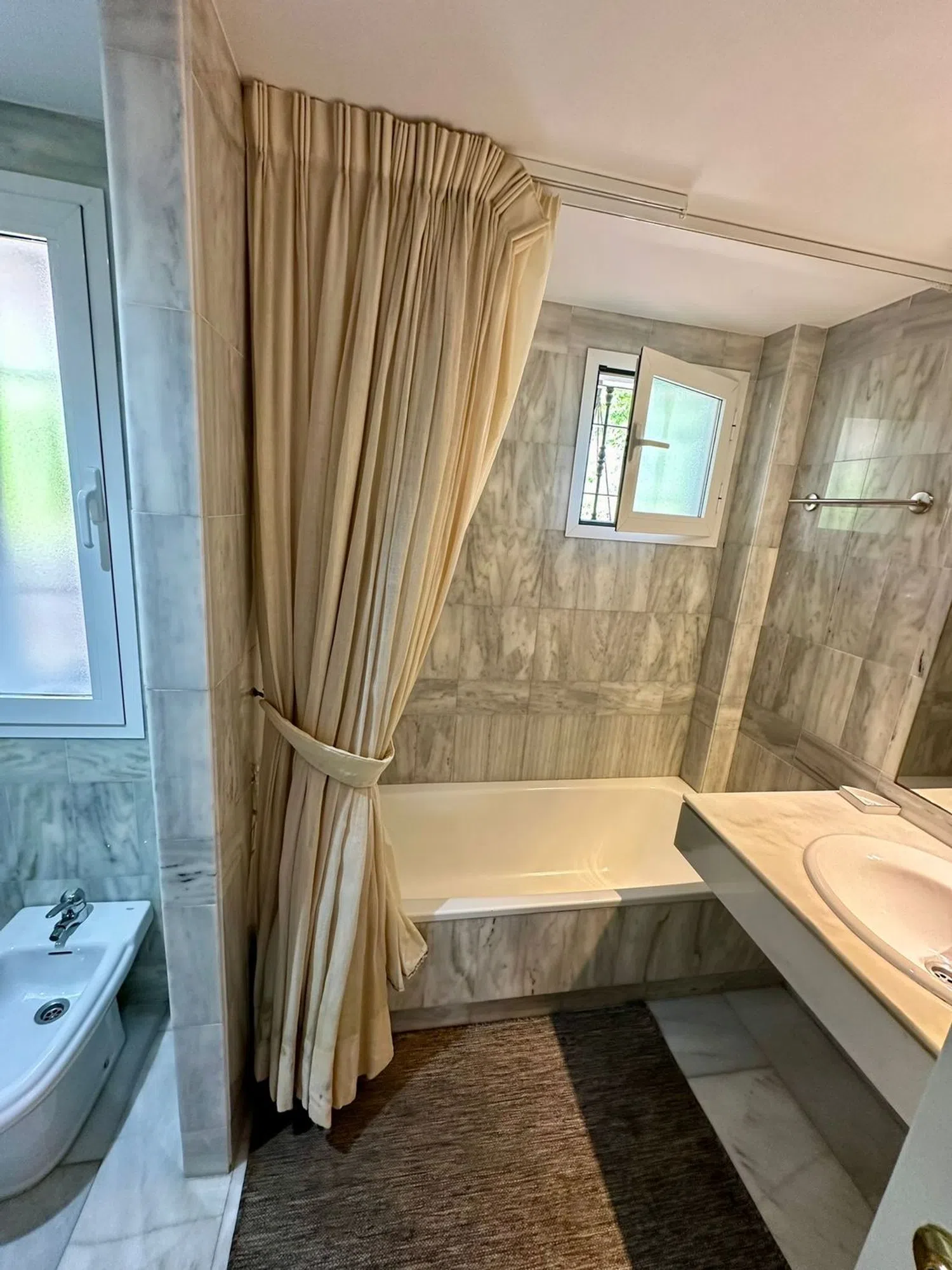 Piso en Urbanización Los Naranjos de Marbella s/n - Foto 13