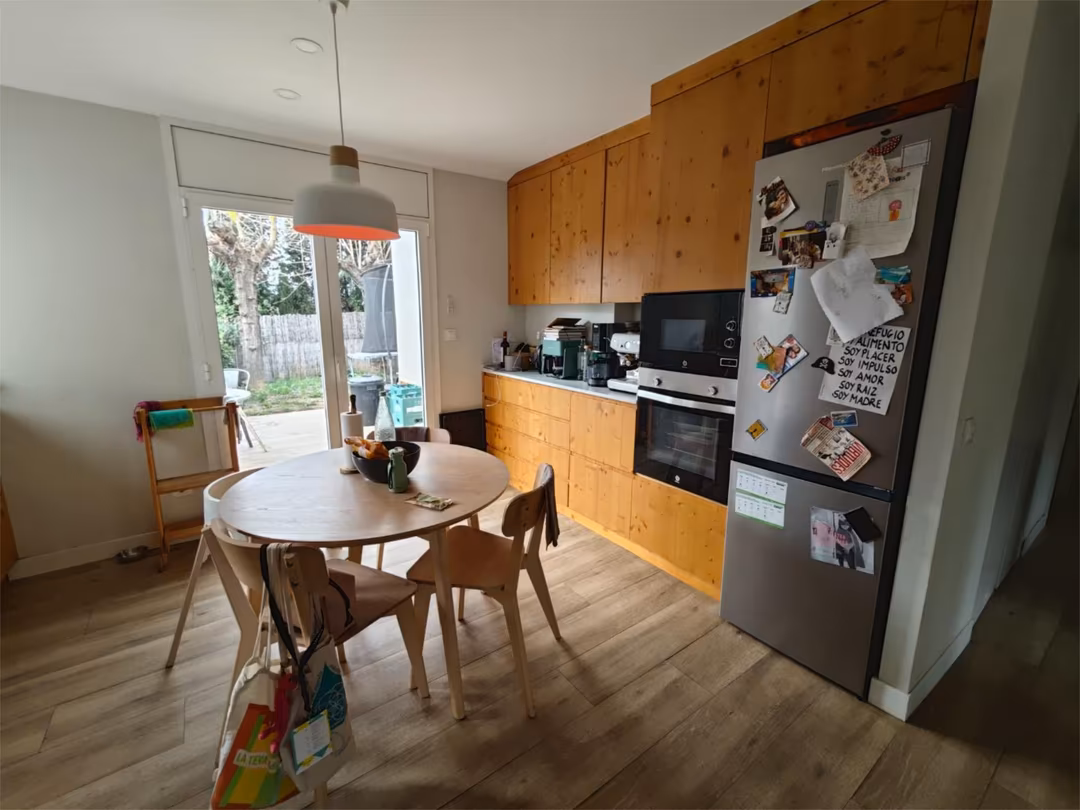 Chalet en  Avinguda del Baixador 131 - Foto 2