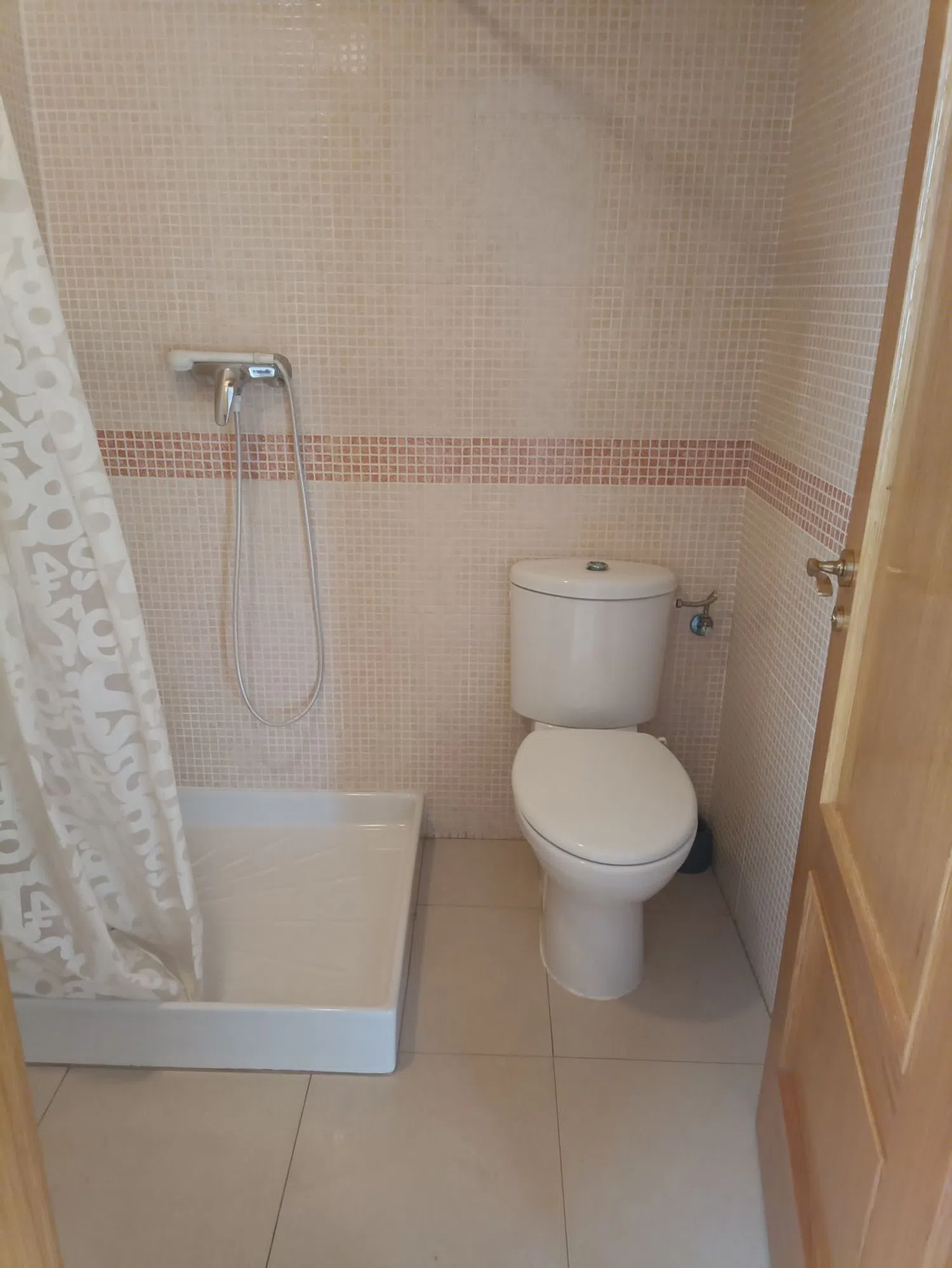 Piso en avenida de las Villas de Cuba, 92 - Foto 6