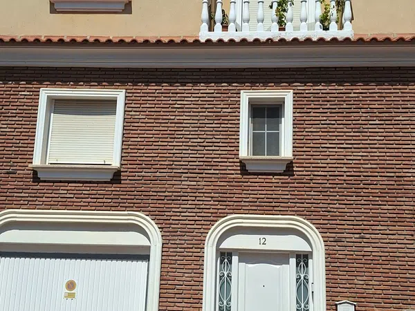 Chalet adosado en Calle Toledo, 12 - Foto 1