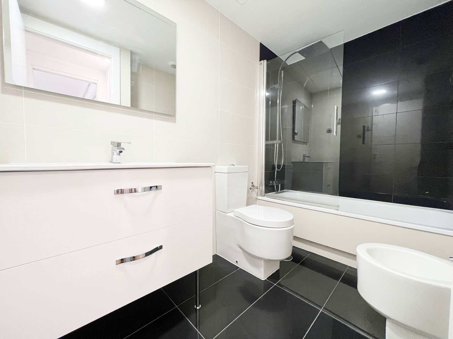 Piso en calle Rabanal del Camino, 13 - Foto 10