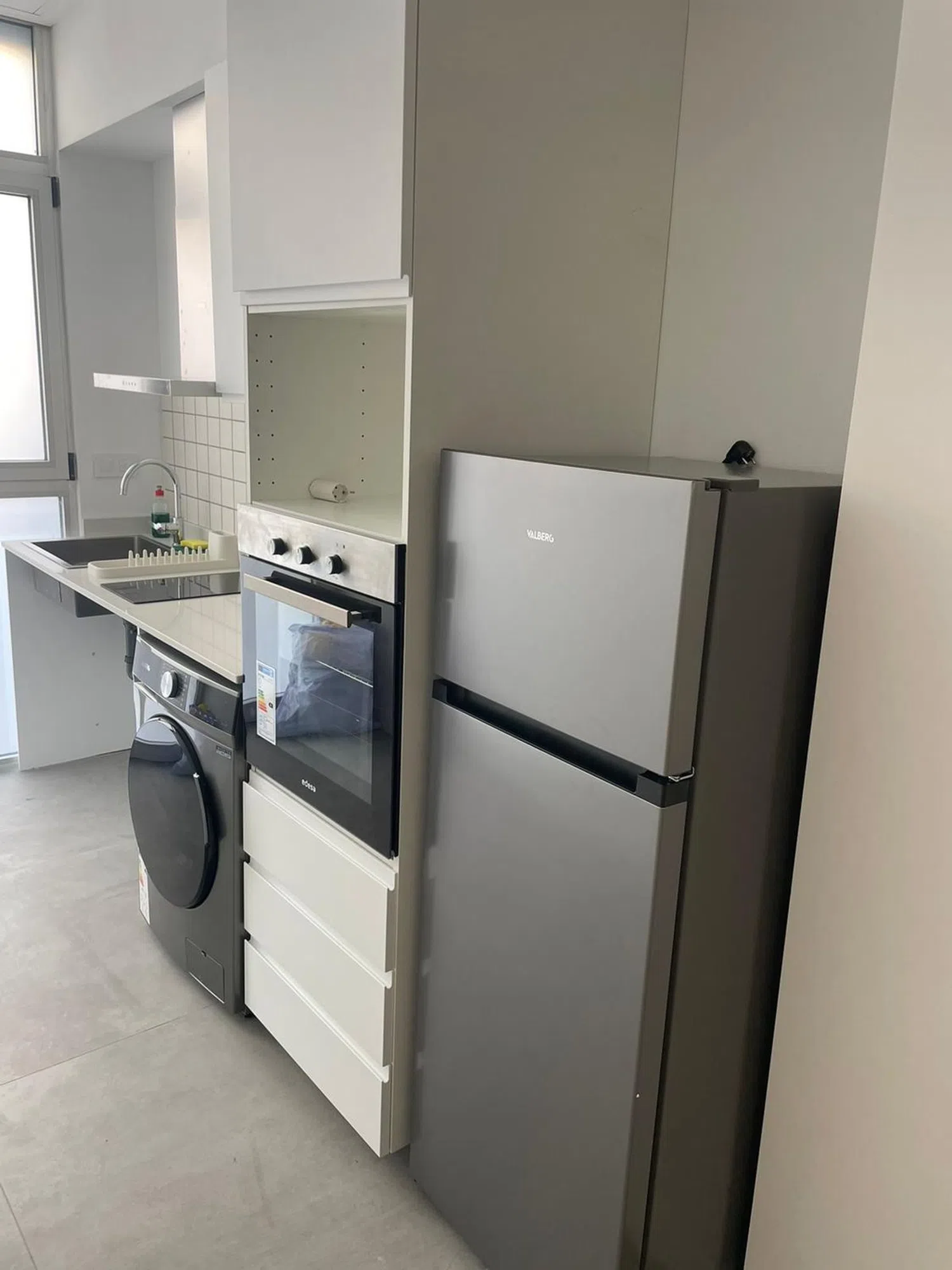 Estudio en calle d' Antonio Ponz, 140 - Foto 3