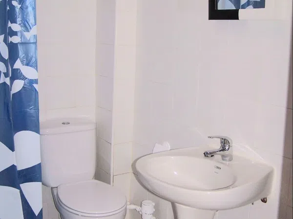 Piso en calle del Monestir de Poblet, 6 - Foto 8