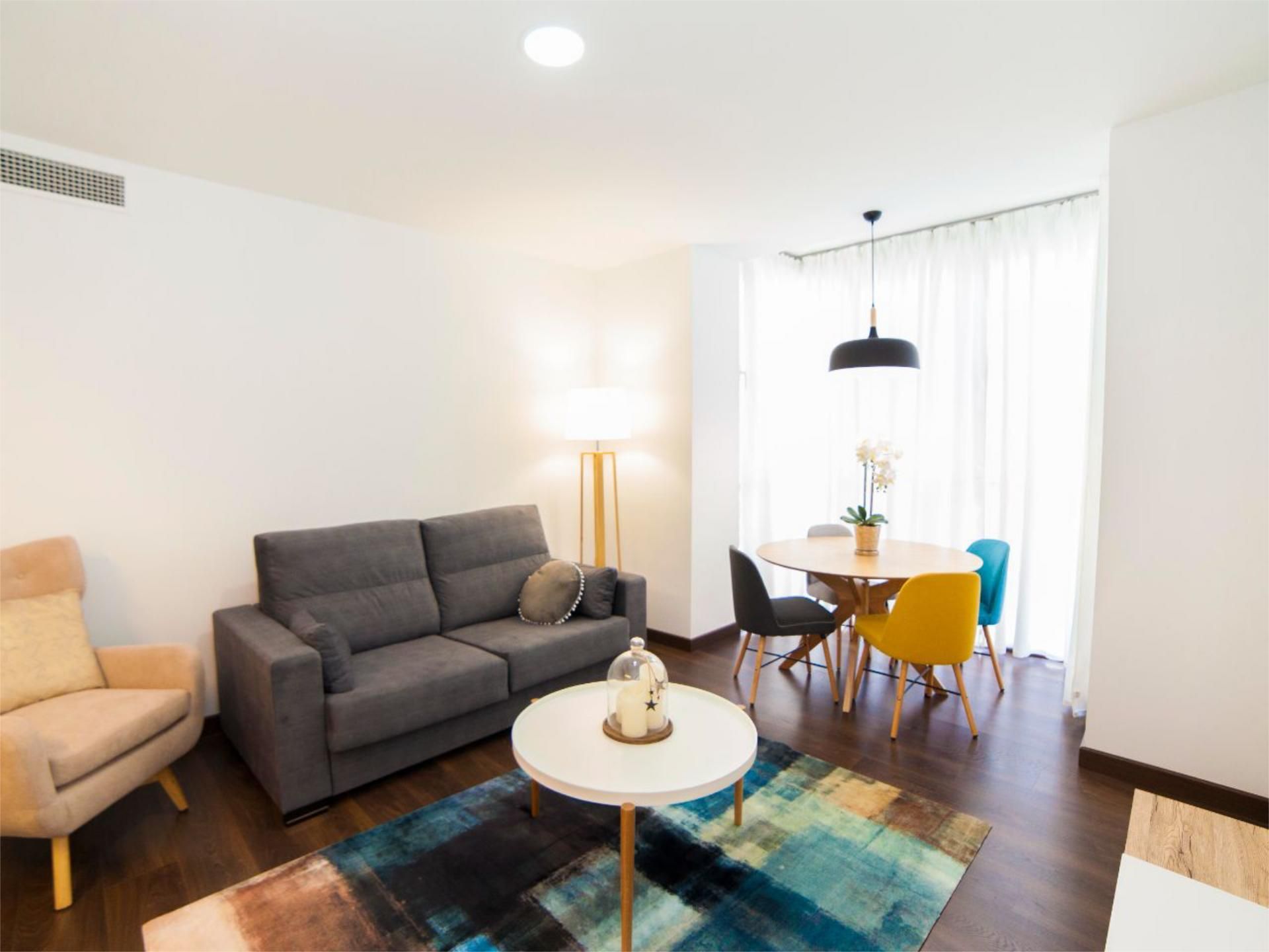 Piso en  Carrer de Sant Josep de Calassanç 22 - Foto 3