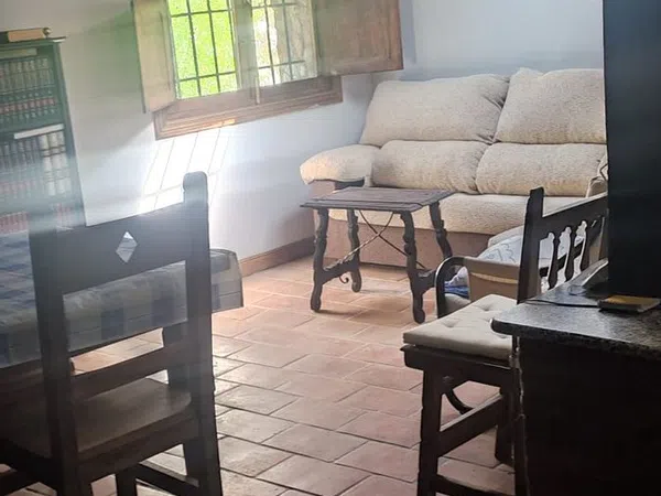 Casa rural en Calle Hoyo Cano s/n - Foto 2