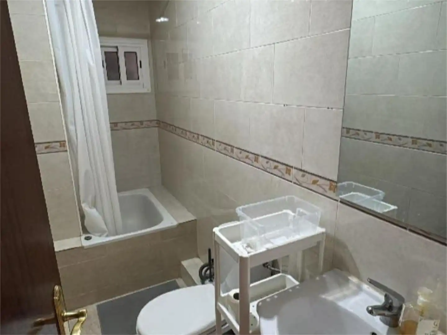 Piso en  Carrer del Cardenal Tedeschini 21 - Foto 6