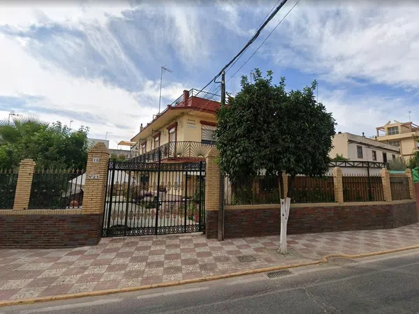 Casa o chalet independiente en Calle Joaquín Turina, 21 - Foto 1