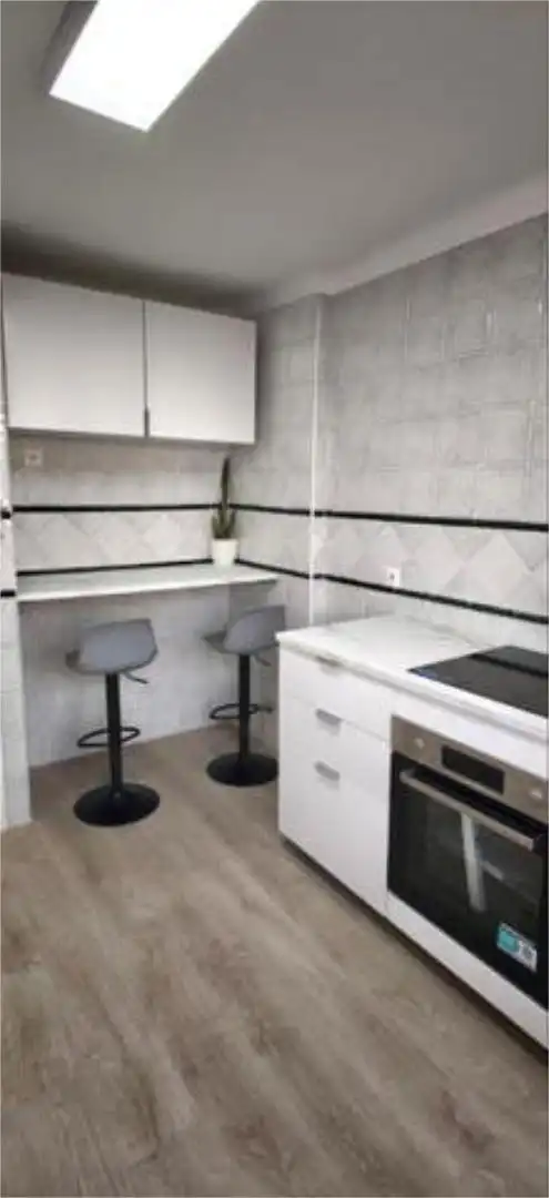 Piso en Carlos Haya - Foto 2