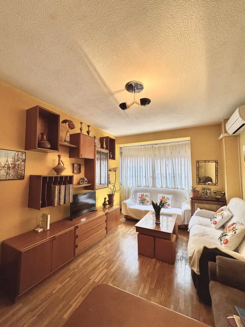 Piso en  Calle Salvador del Mundo 5 - Foto 2