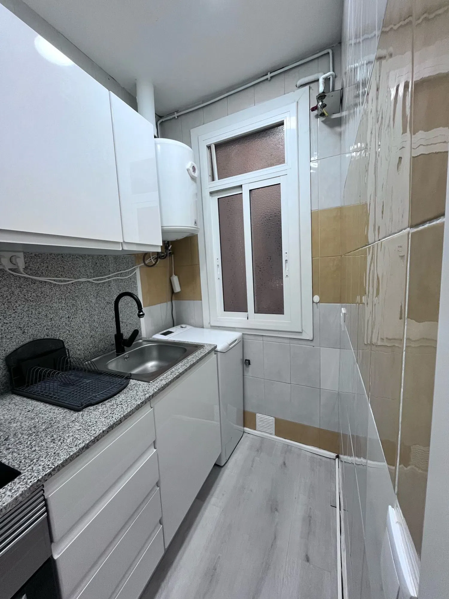 Piso en ronda de Sant Antoni, 50 - Foto 27