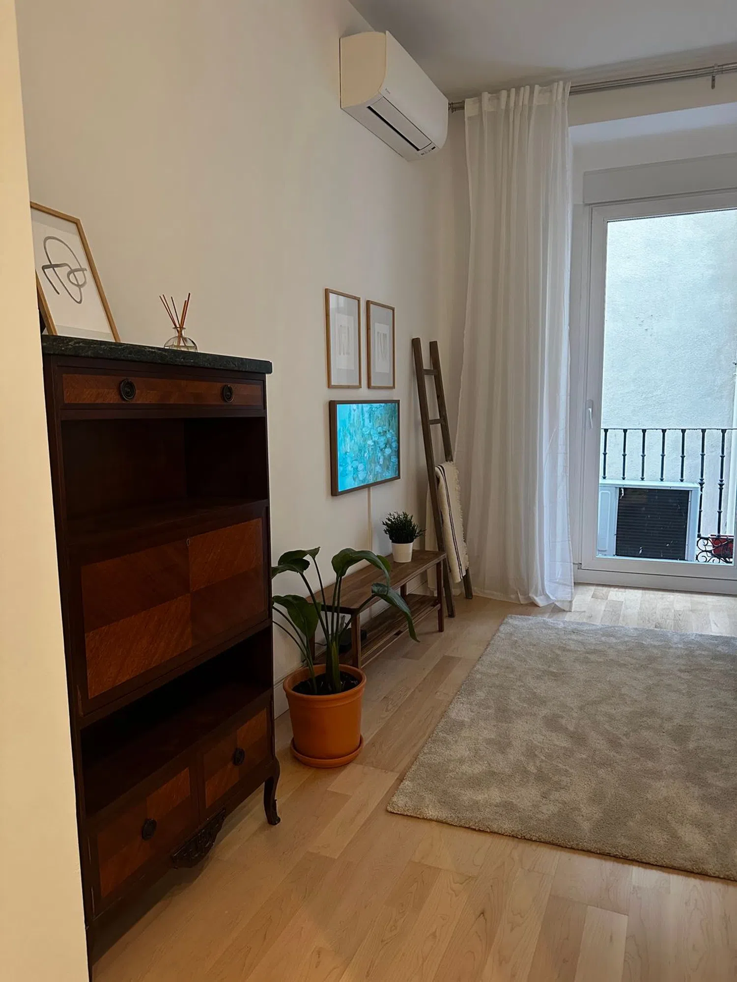 Estudio en travesía del Almendro, 5 - Foto 1