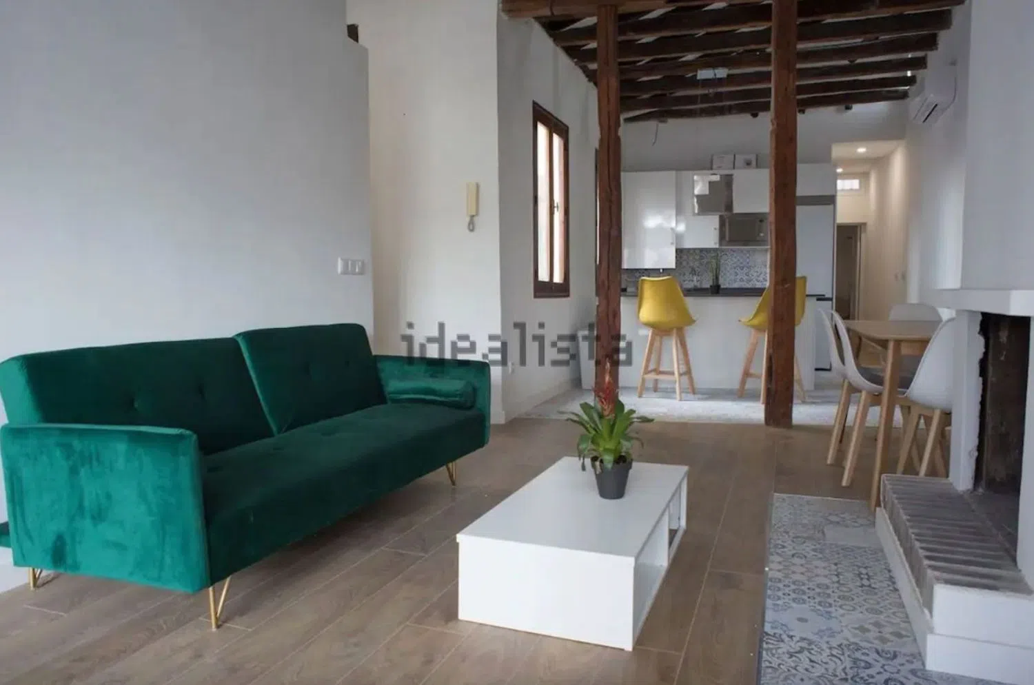 Estudio en calle del Olmo, 29 - Foto 1