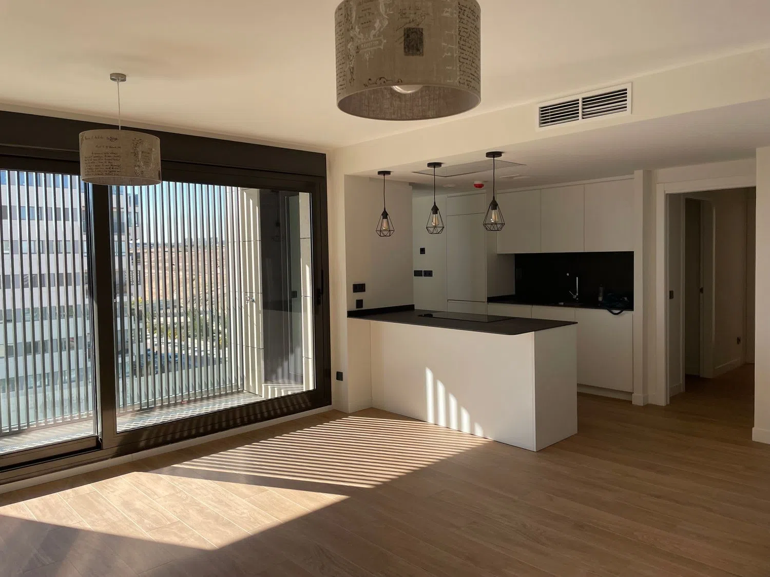 Piso en calle de María de las Mercedes de Borbón, 30 - Foto 2