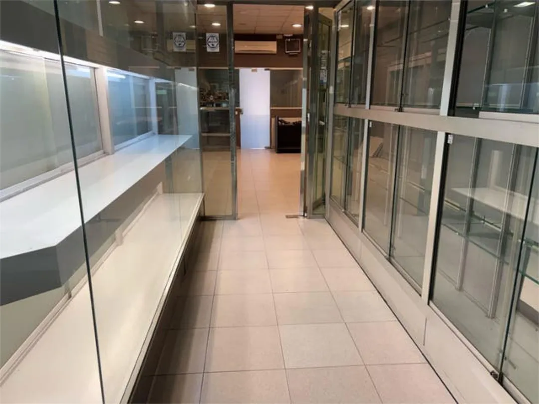 Local comercial en Centro - Foto 5