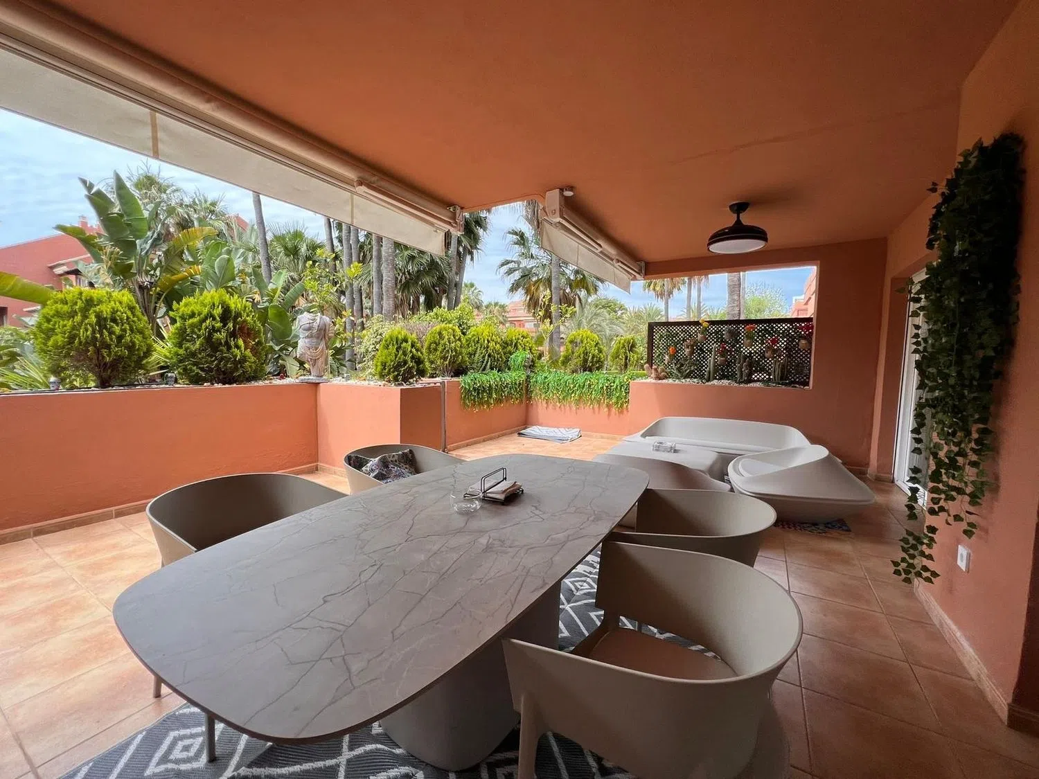 Piso en calle Isabel Clara Eugenia, 357 - Foto 5