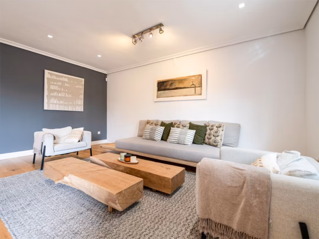 Casa adosada en  Calle Eugenia del Pozo 1 - Foto 10