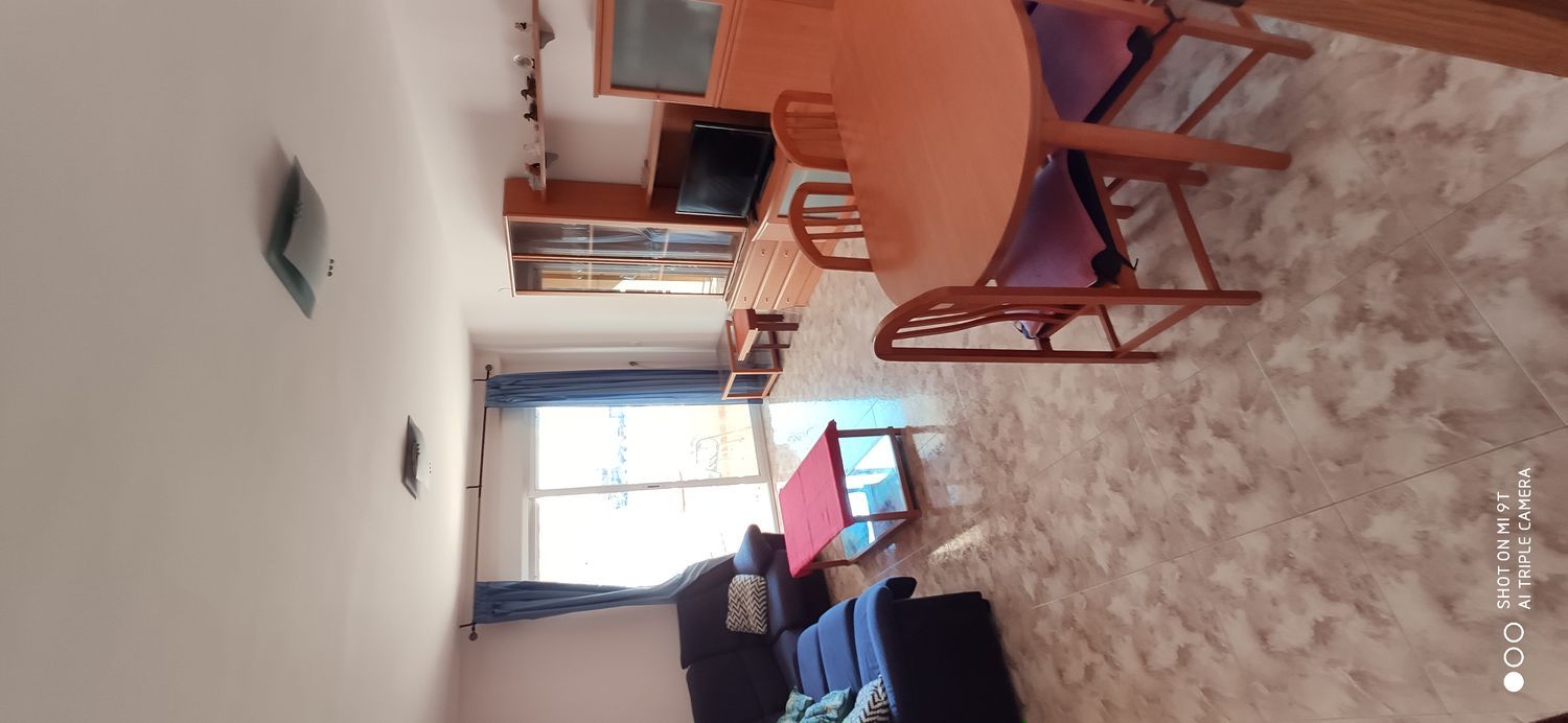 Piso en calle Josep Burguera, 42 - Foto 1