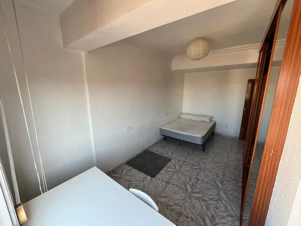 Piso en Ronda Norte, 18 - Foto 19