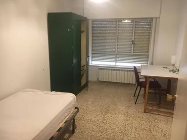 Piso en  Avenida de Hernán Cortés 5 - Foto 10
