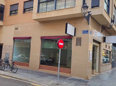 Local comercial en  Carrer de Carcaixent 32 - Foto 5