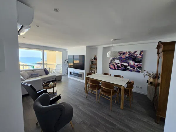 Piso en avenida Mareny Blau, 7