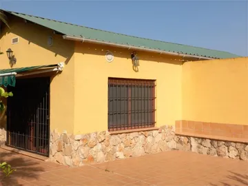 Finca rústica en  Camino de Monteazahar 63 - Foto 1