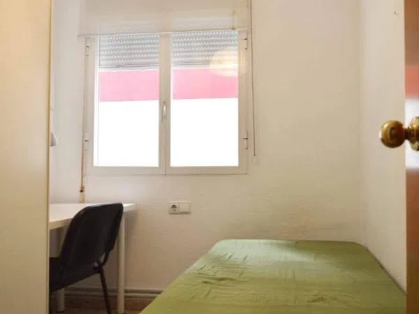 Piso en Calle de Peris Brell, 69, Ciutat Jardí - Foto 6