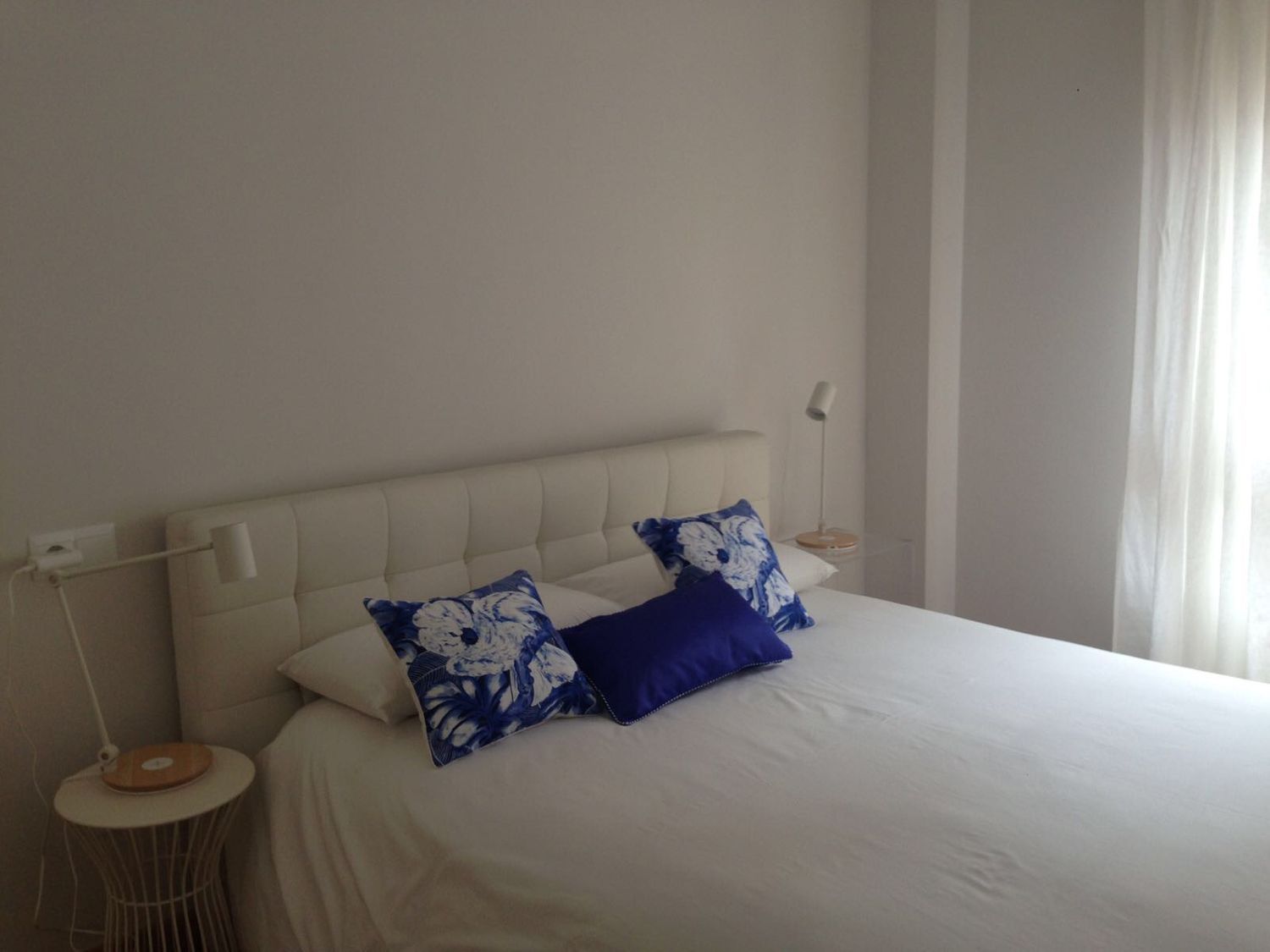 Piso en calle Pérez de la Sala, 37 - Foto 2