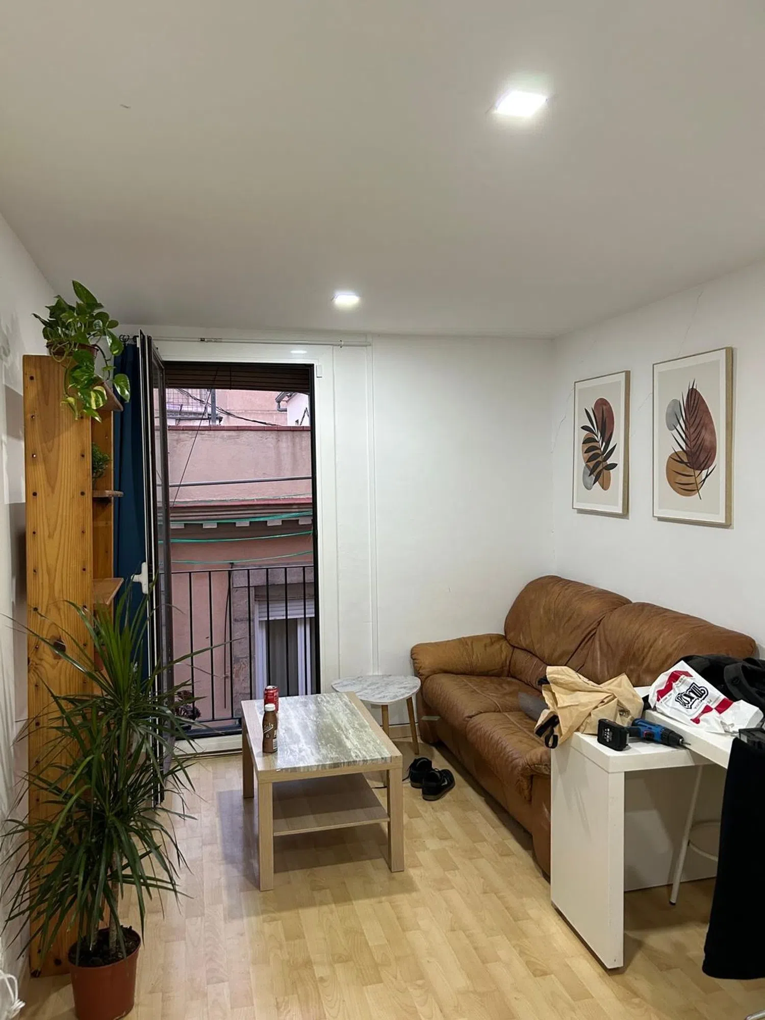 Estudio en calle d'En Roig, 17 - Foto 1