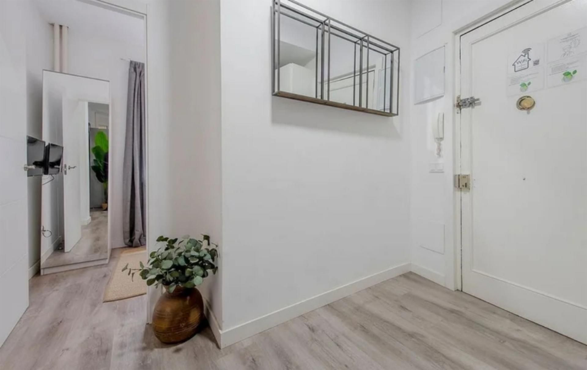 Piso en  Calle de la Abada 6