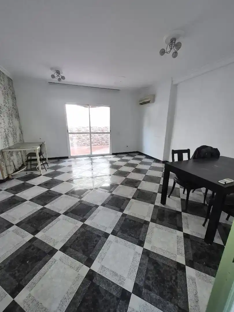 Casa adosada en  Calle Pez Martillo 83 - Foto 5
