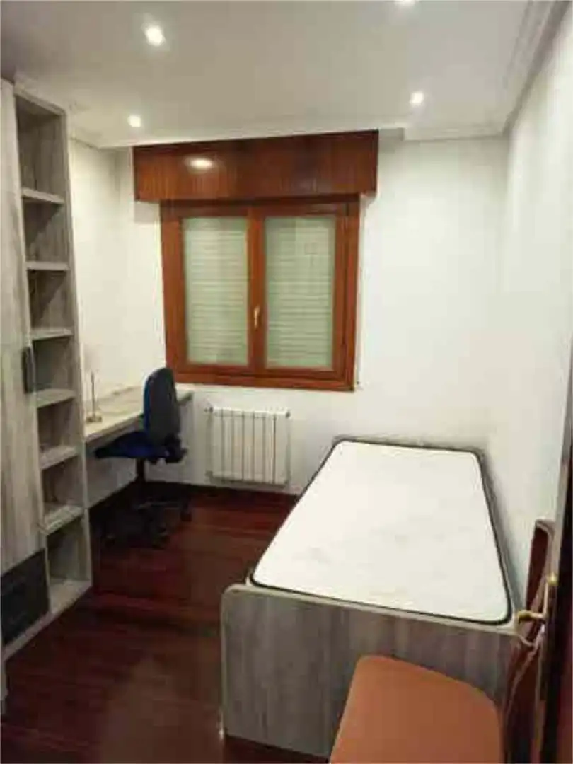 Piso en barrio la somadilla - Foto 9