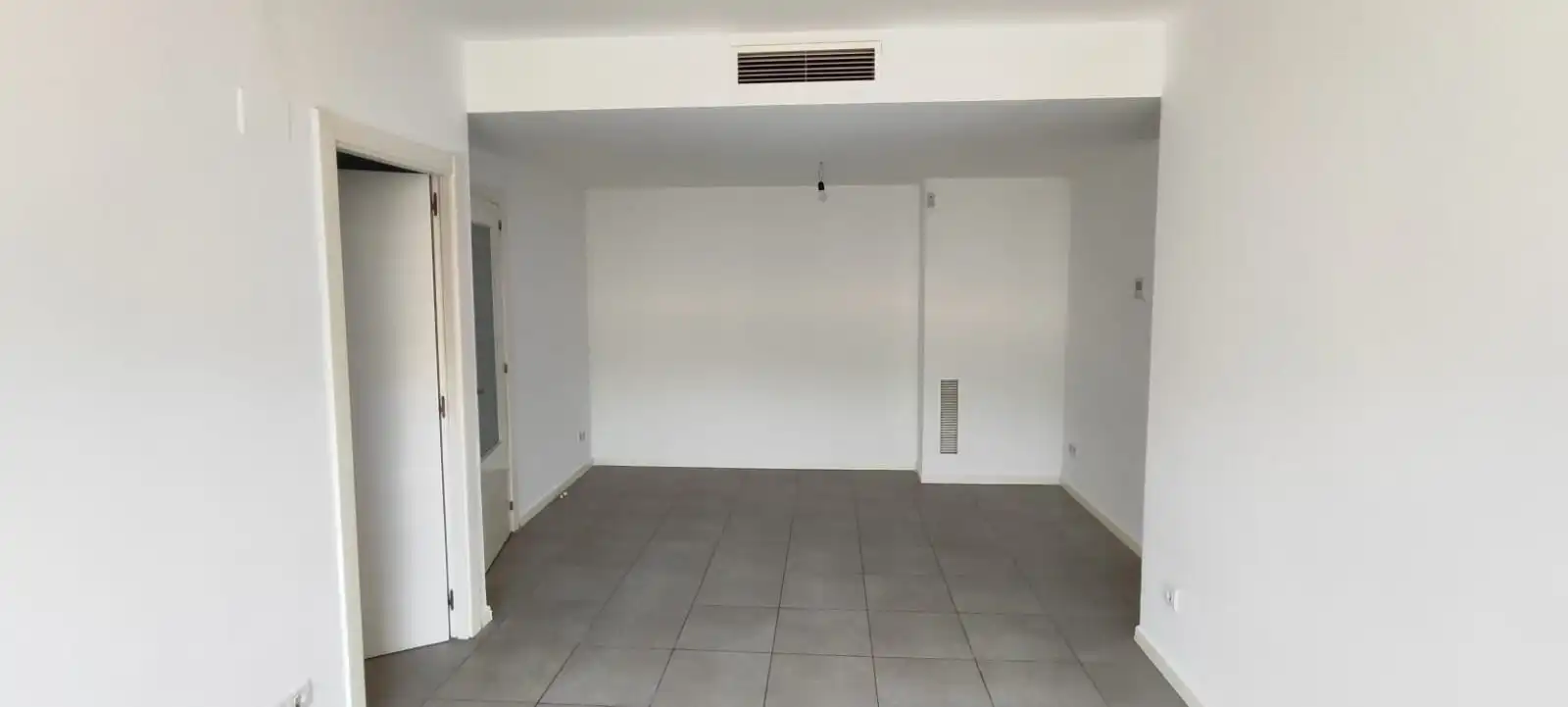 Piso en  Carrer de Granada - Foto 5