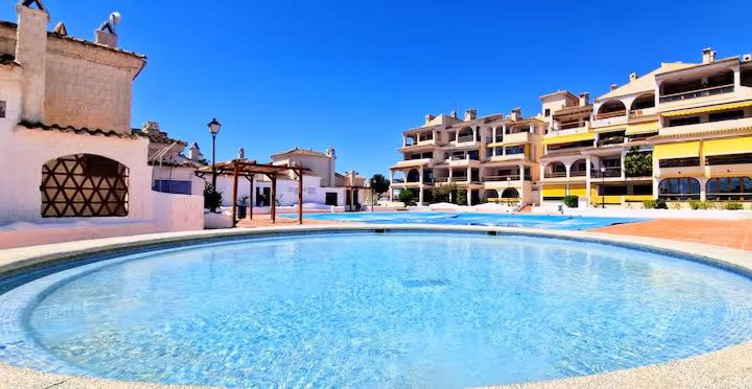 Chalet adosado en Avenida Santiago Bernabéu, 46, Calas de Santa Pola este, Calas de Santa Pola este - Foto 25