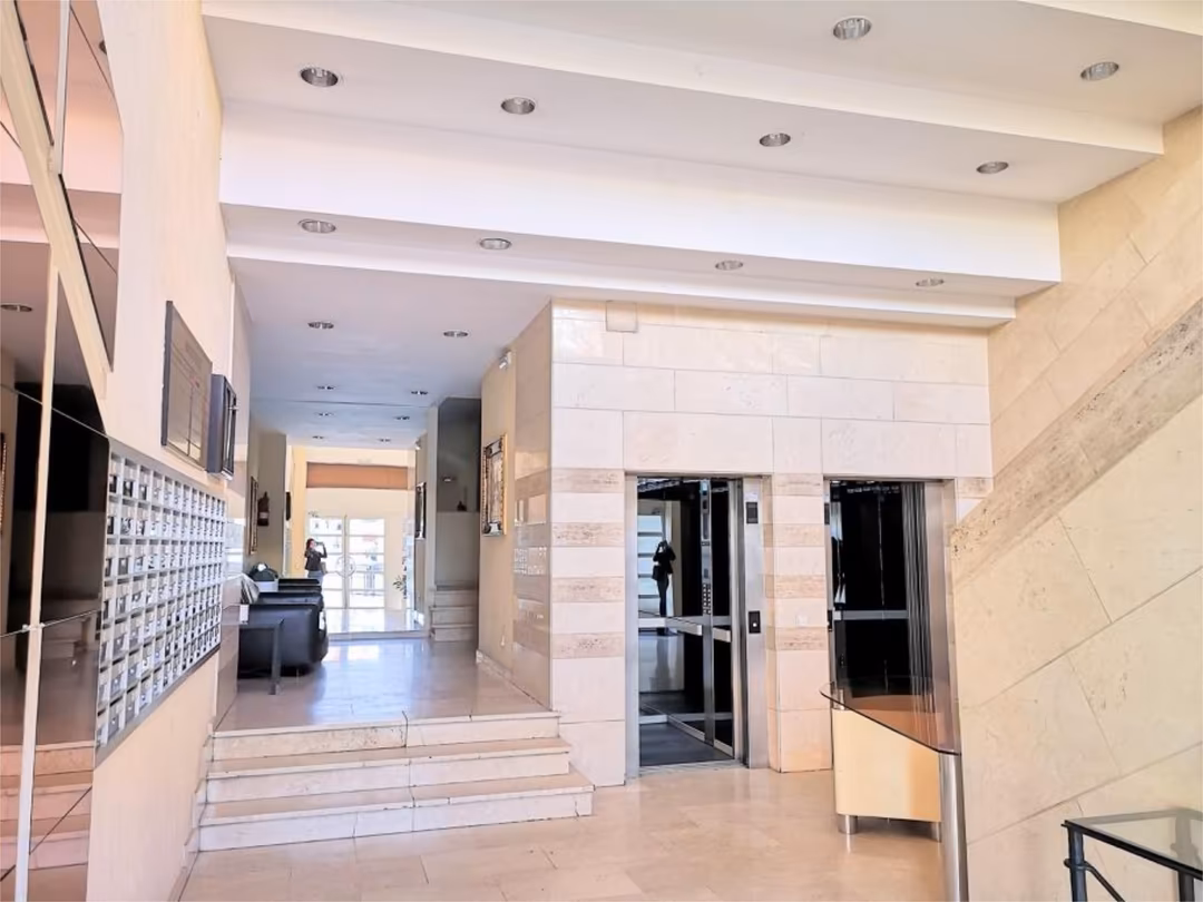 Estudio en  Avenida de Kansas City 7 - Foto 5