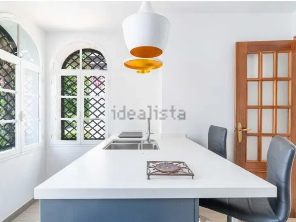 Chalet adosado en Barrio Los Naranjos - Foto 11