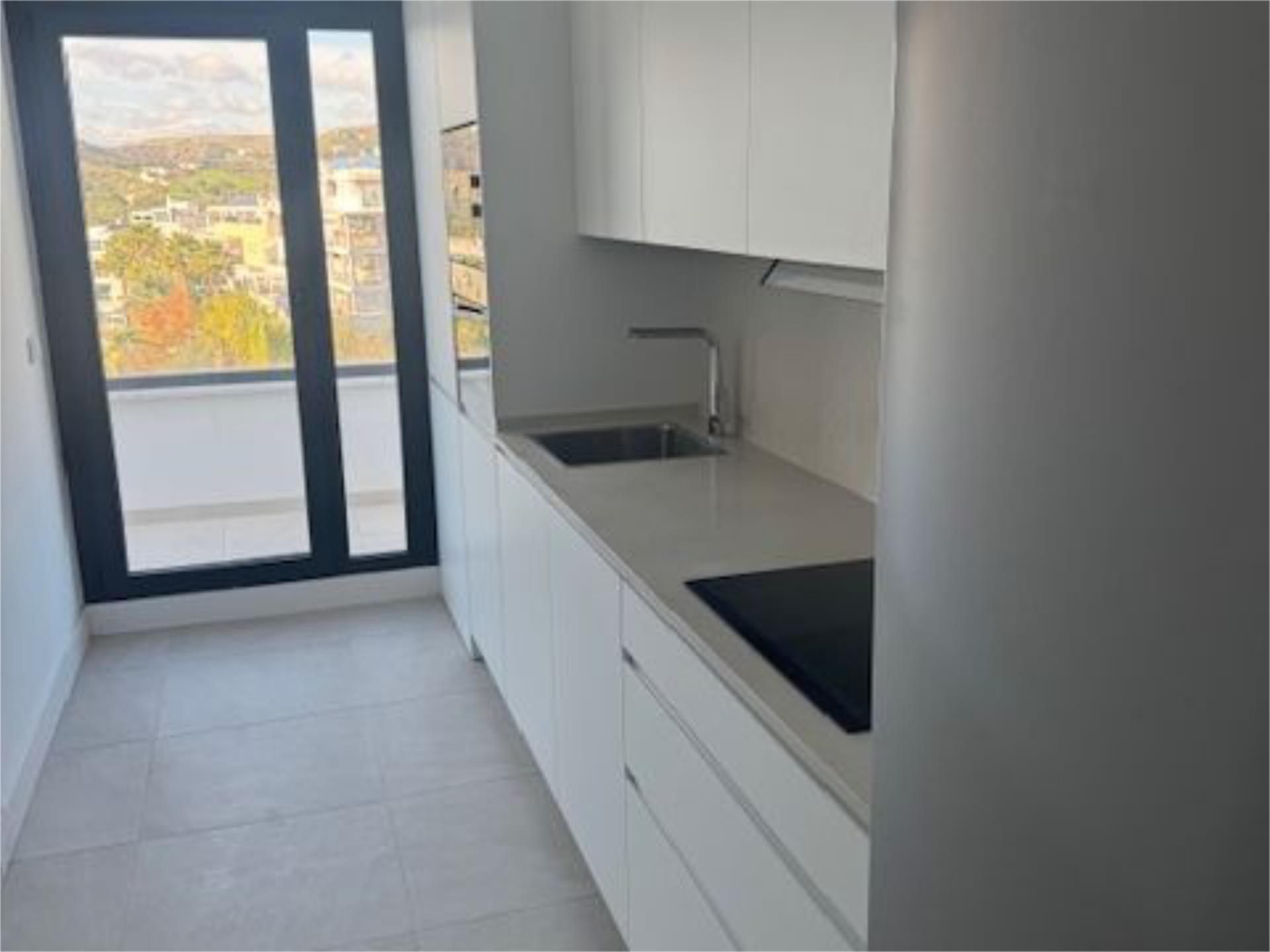 Piso en  Calle Astrea 12 - Foto 8