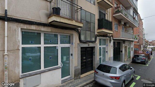 Vista de la calle de Piso en Calle Miosotis, 31