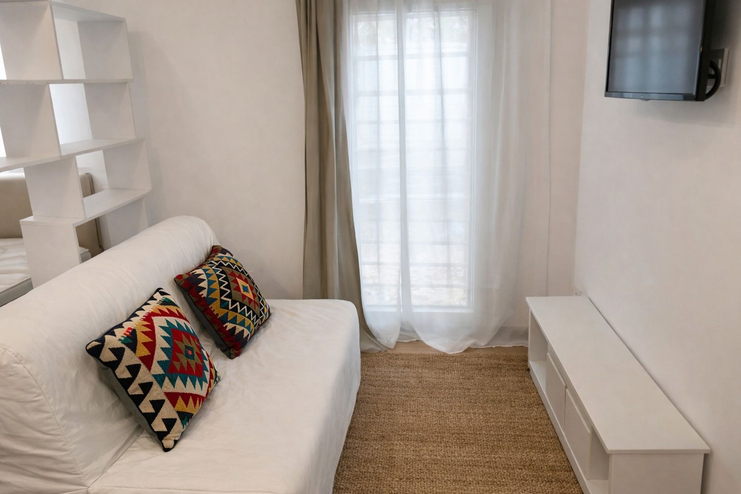 Estudio en calle de Muntaner, 170 - Foto 5