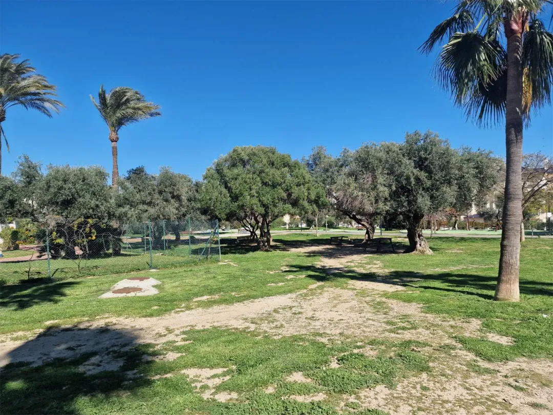 Piso en  Calle Mercedes Formica 4 - Foto 53