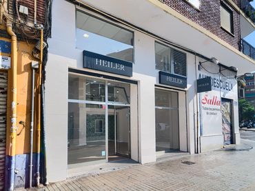 Local comercial en  Carrer del Doctor Nicasi Benlloch 18 - Foto 3