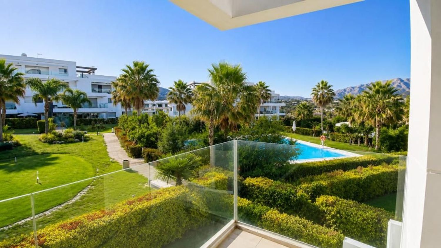 Piso en Calle Pico Alcazaba, 1, Benatalaya - Foto 4