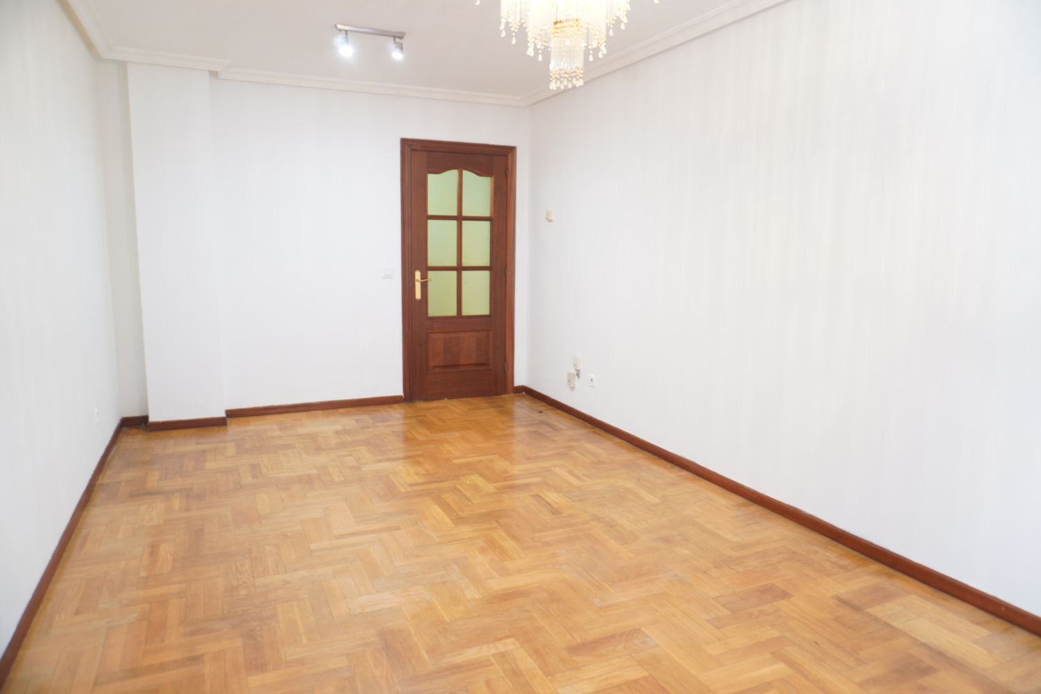 Piso en Calle Avellanos, 5, Salesas-Foncalada-Campoamor - Foto 9