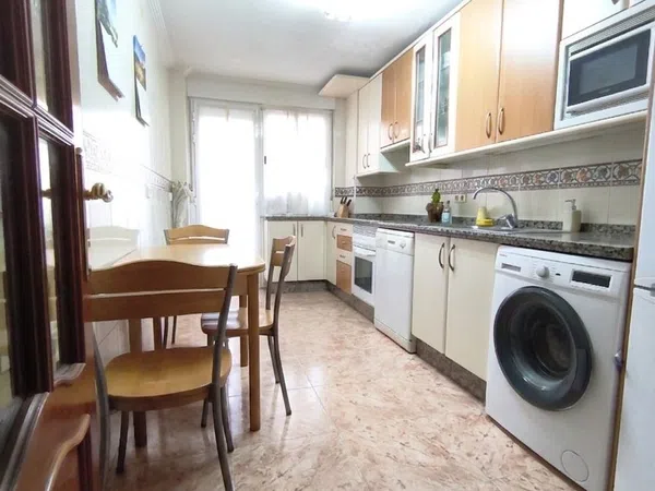Piso en avenida Alfonso IX de León, 124 - Foto 6