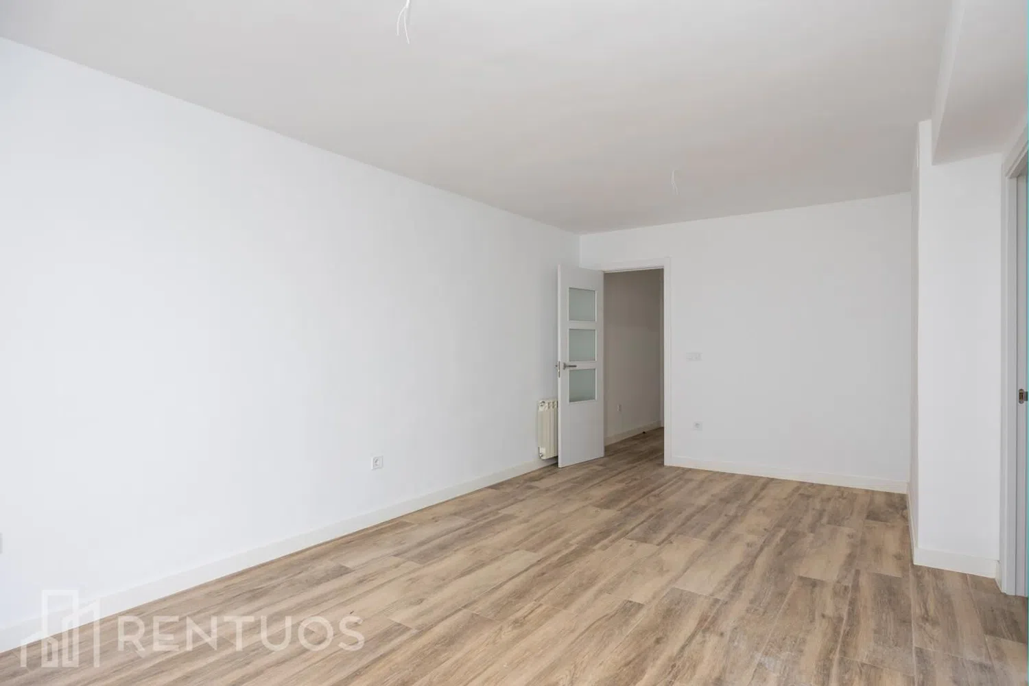 Piso en calle Cabo de San Vicente - Foto 3