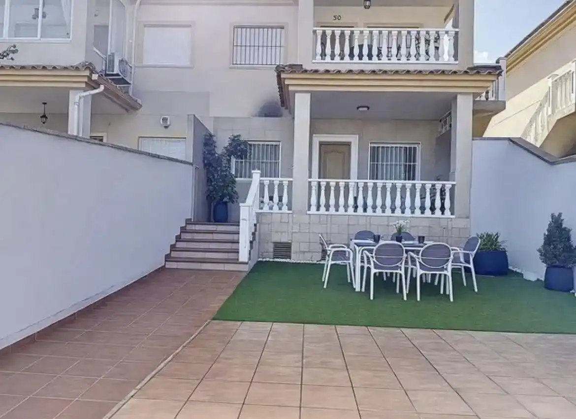 Casa adosada en  Calle Río Menor 54 - Foto 8