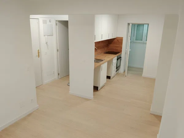 Piso en avenida de San Luis, 7