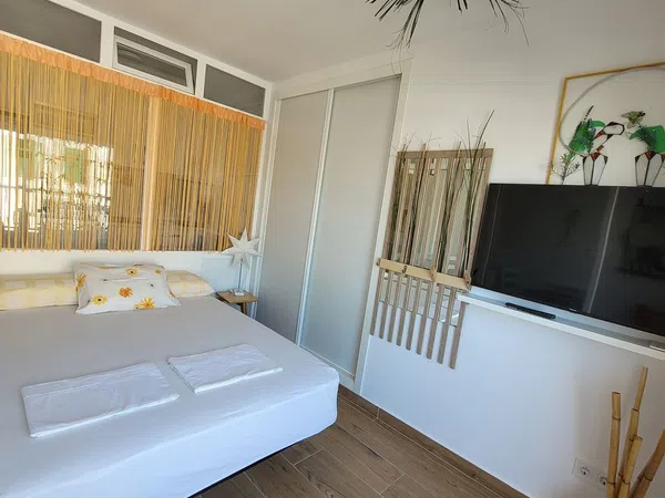 Estudio en calle de la Salut, 5 - Foto 9