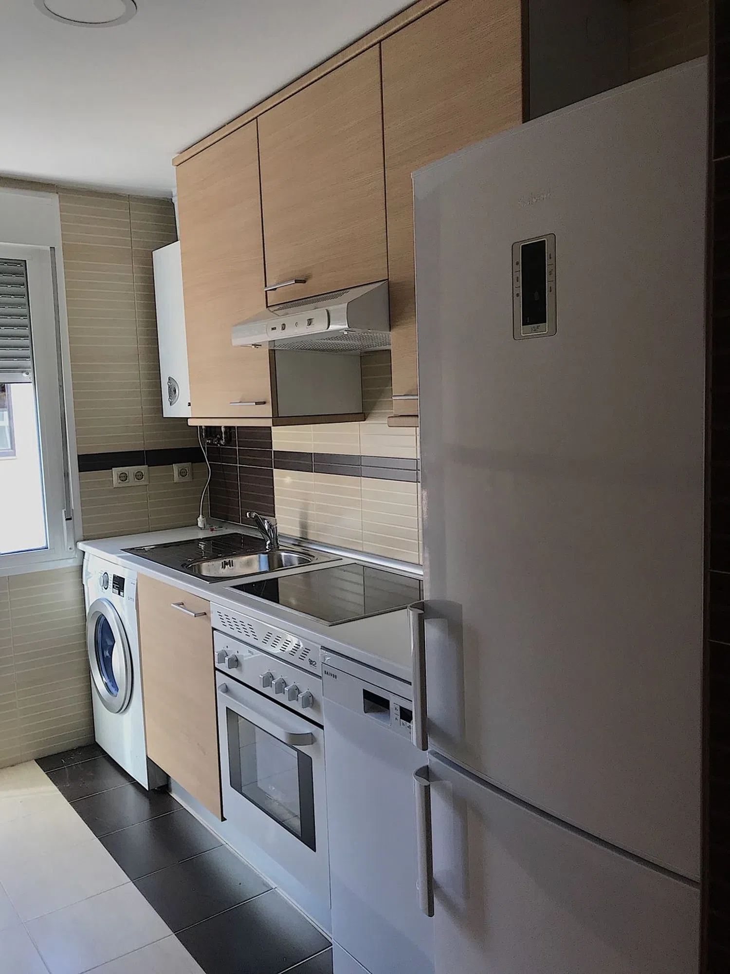 Piso en calle Ernest Hemingway, 8 - Foto 1