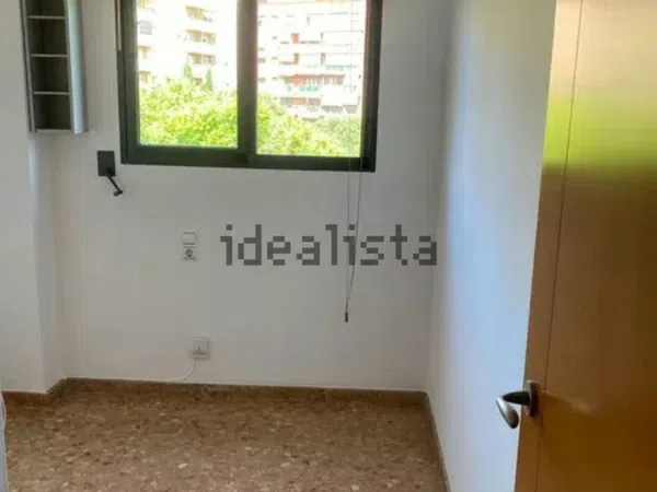 Piso en Plaza de Josep Melia i Castello - Foto 17
